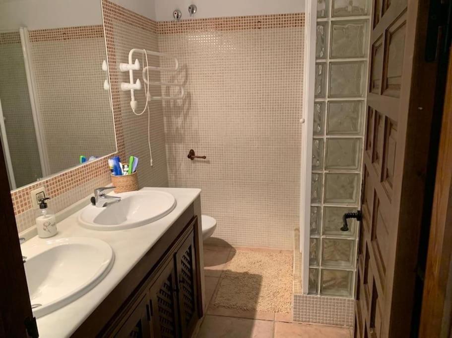 1Ra Linea Playa Zahara Atlanterra Piscina Parking Διαμέρισμα Zahara de los Atunes Εξωτερικό φωτογραφία